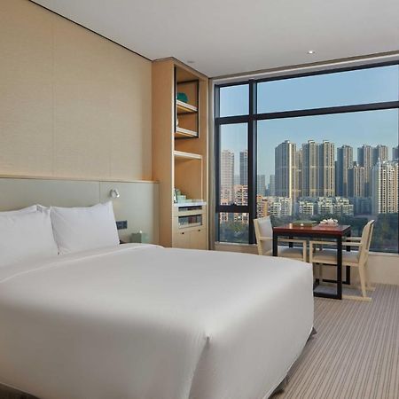 Virtuous World Hotel Foshan Esterno foto