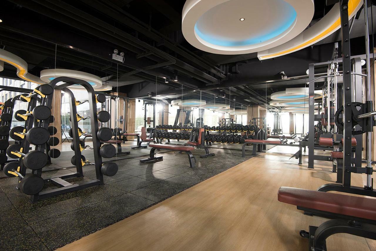 Virtuous World Hotel Foshan Esterno foto
