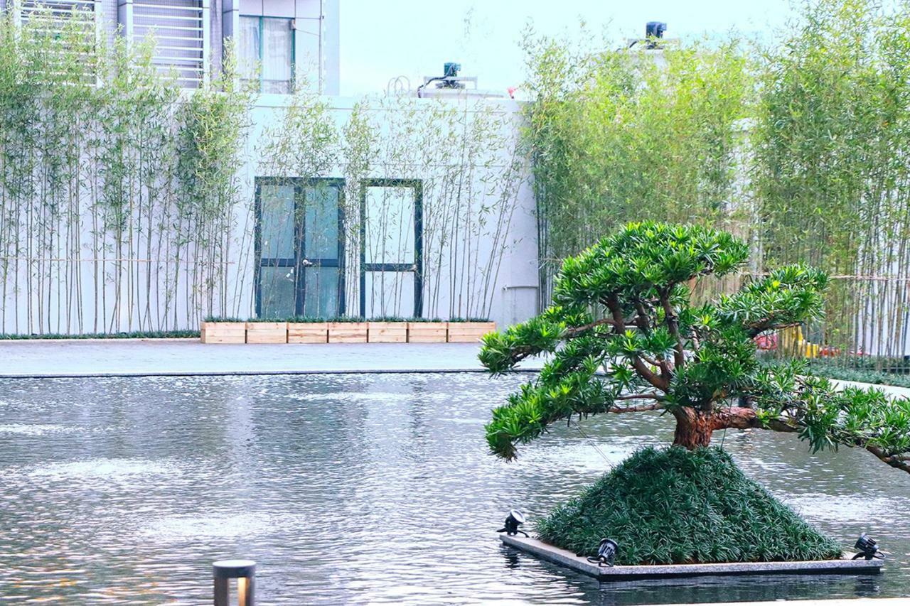 Virtuous World Hotel Foshan Esterno foto