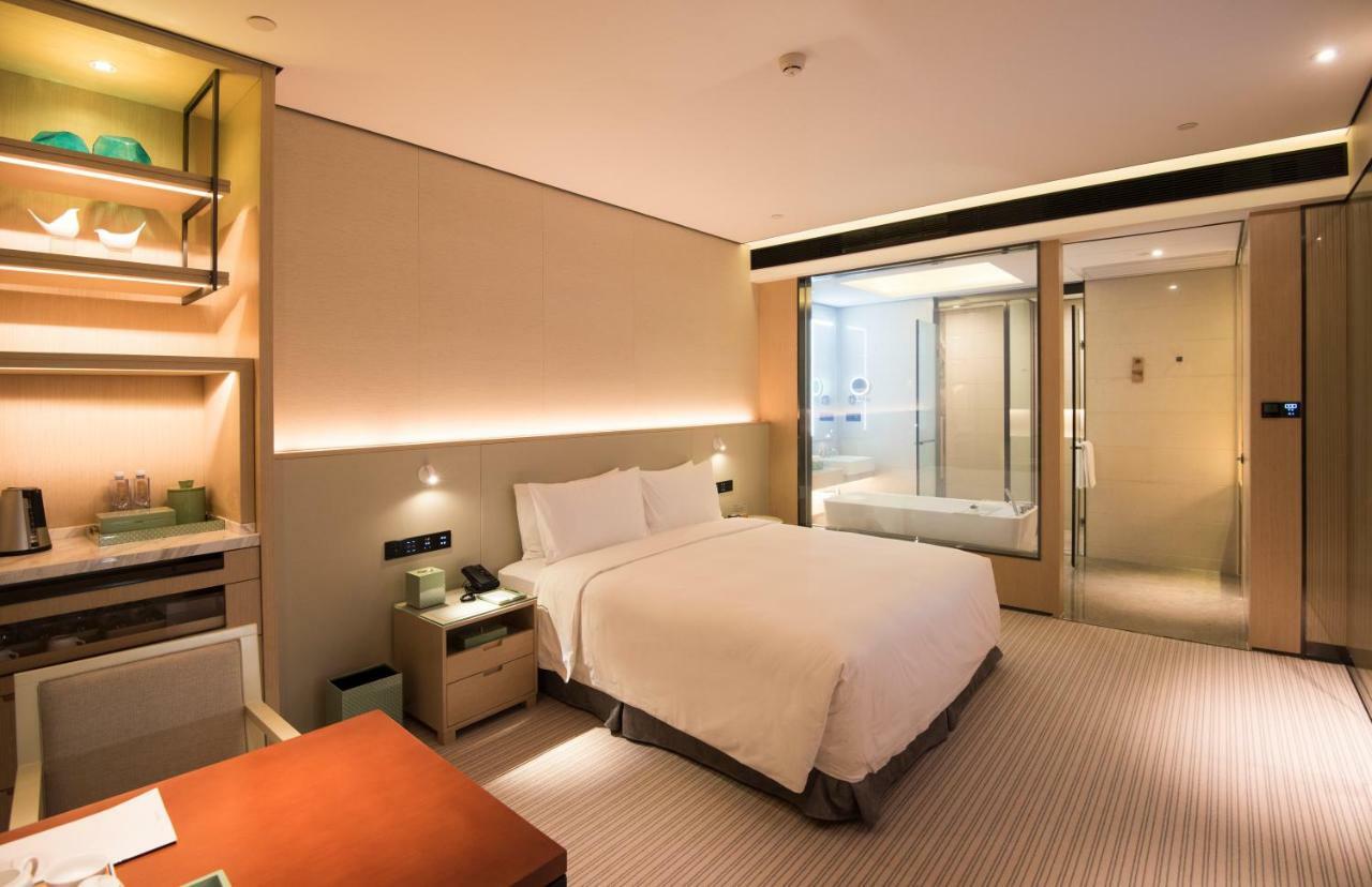 Virtuous World Hotel Foshan Esterno foto