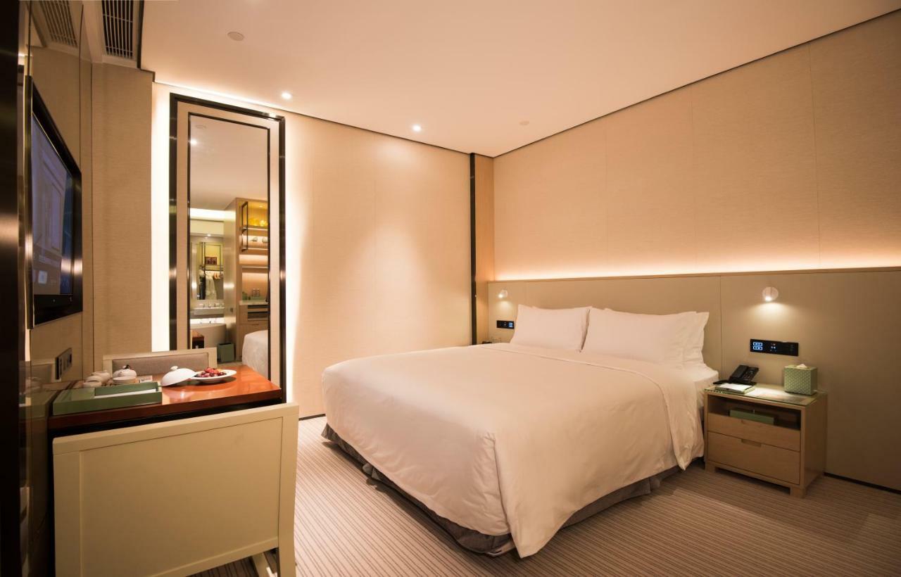 Virtuous World Hotel Foshan Esterno foto