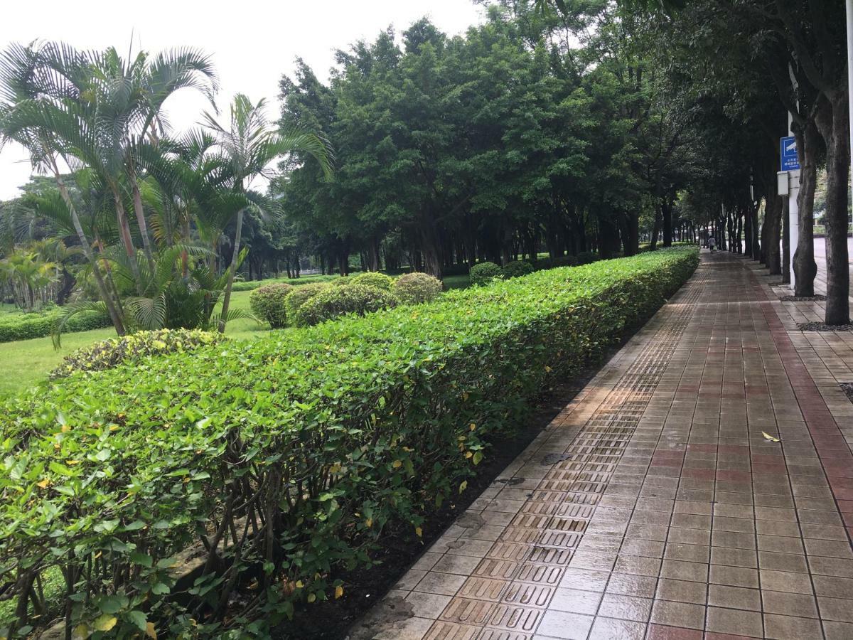 Virtuous World Hotel Foshan Esterno foto