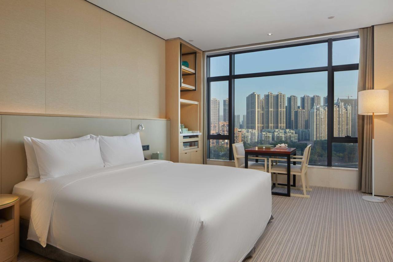 Virtuous World Hotel Foshan Esterno foto